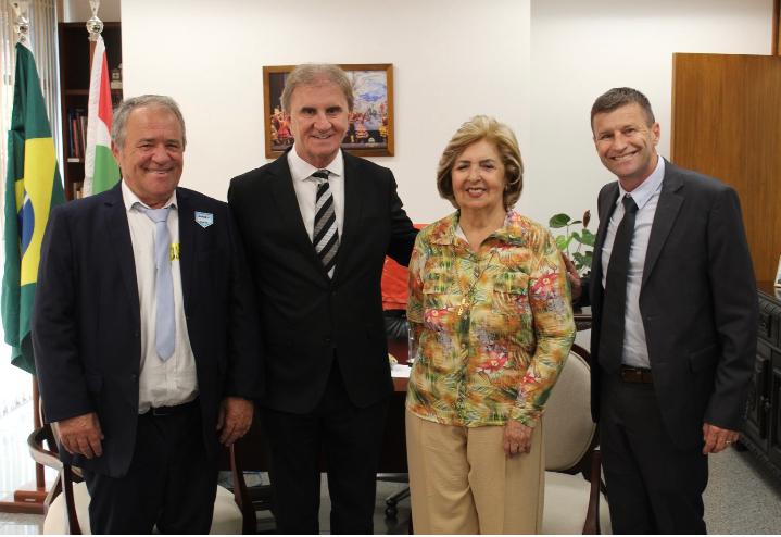 Em Brasília, Heriberto e Laerte conseguem recursos para pavimentações, saúde e habitação
